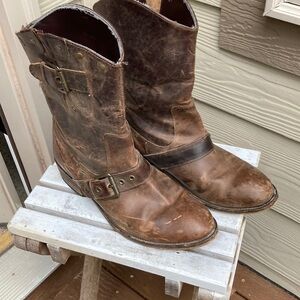 Dingo distressed Moto Boots 8.5 M
